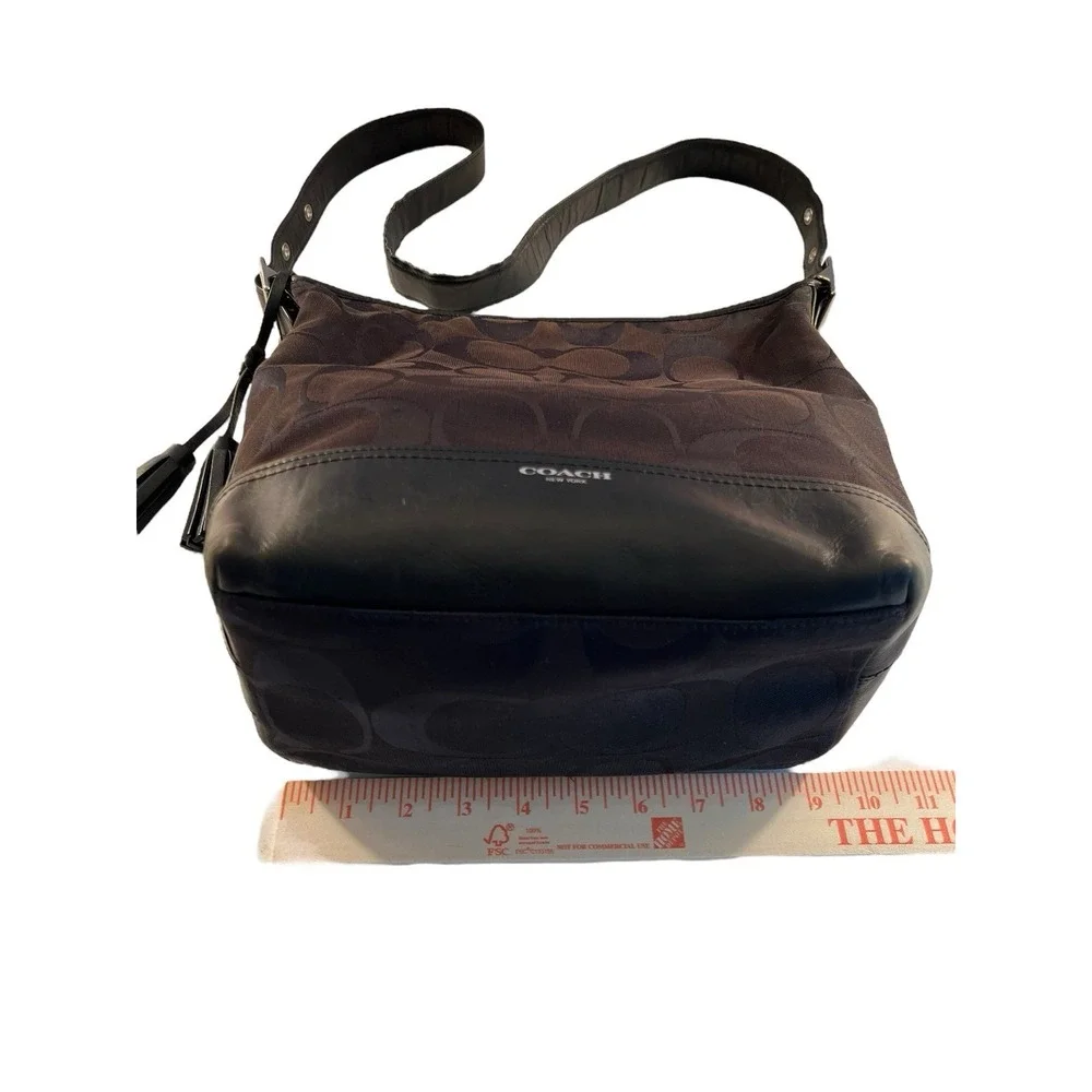 Coach Signature Legacy Leather Canvas 21149 Classic‎ Preppy Black Bag Purse